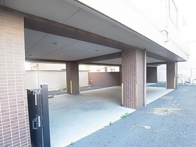 【駐車場】 | コンチェルト六町