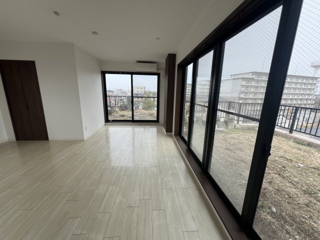 【居間・リビング】 | コンチェルト六町