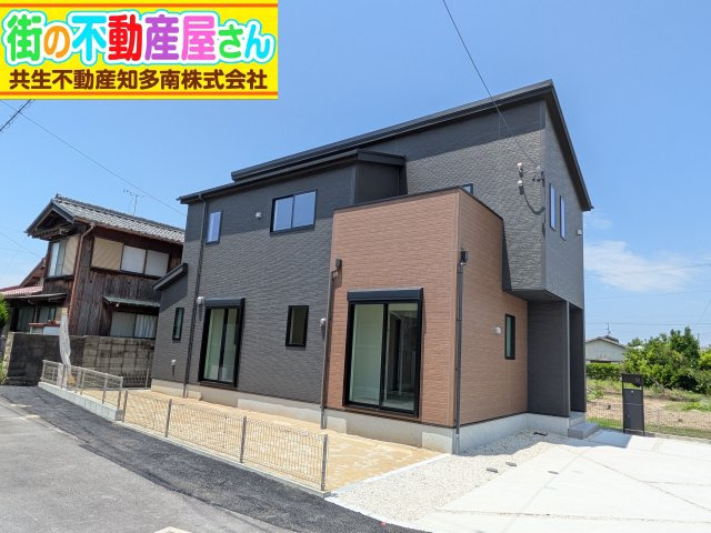 リナージュ常滑市蒲池町1期　1号棟