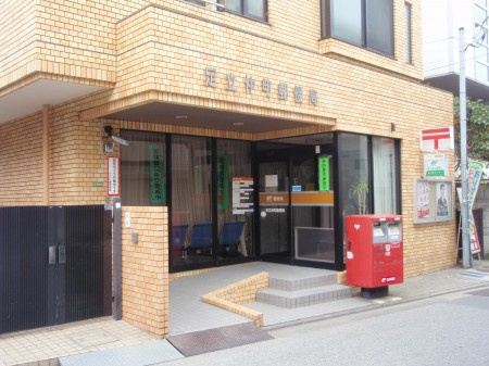 足立区千住大川町のアパートの周辺