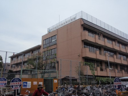 足立区千住大川町のアパートの周辺