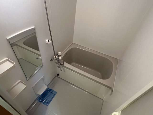 ヴィラコスモスC棟の浴室|＊他号室参考写真