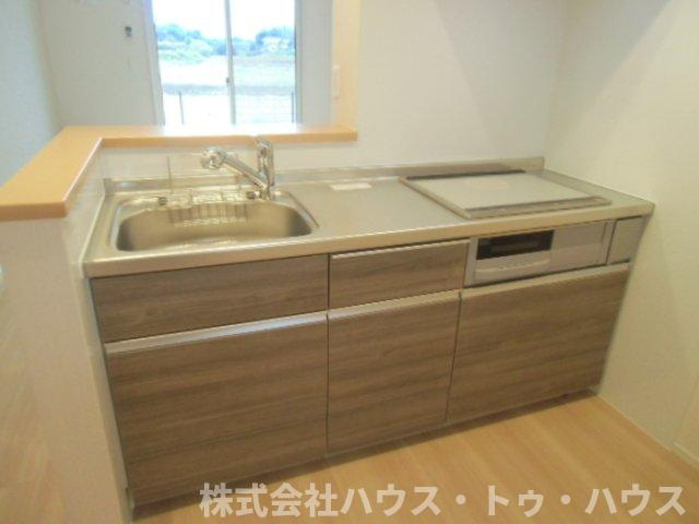 WEST COURT 楓のキッチン