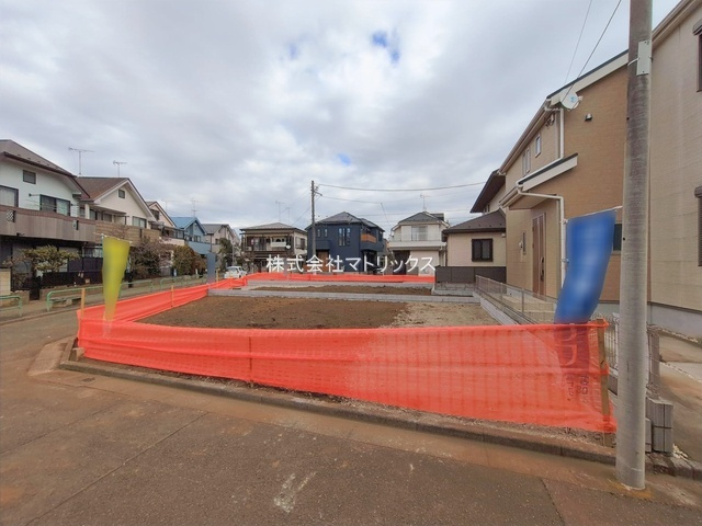 練馬区西大泉1丁目　開放的なロケーション　角地含む全3棟の外観