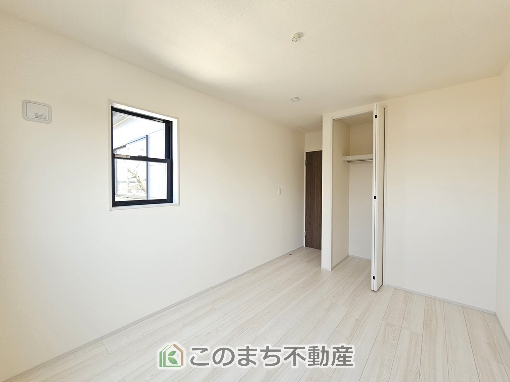 LiveleGarden.S第5栃木市岩舟町静和の洋室|大切なプライベート空間は、趣味に合わせて使って頂けるようシンプルに仕上げてあります。