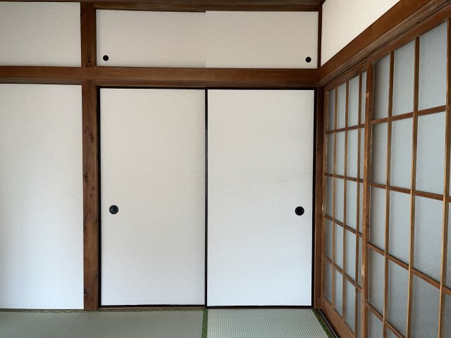 【寝室】