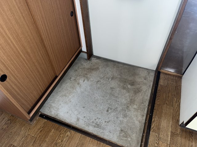 【玄関】