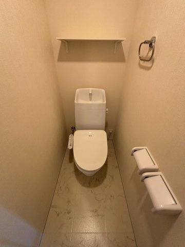 川崎市多摩区長尾６丁目のアパートの浴室
