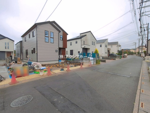 所沢市小手指南4丁目・全5棟　新築一戸建　1号棟の前面道路含む現地写真|現地写真（2026年5月21日撮影）