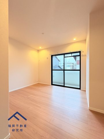 アムール和白３の洋室