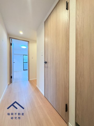 アムール和白３の玄関