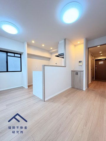 アムール和白３の居間・リビング