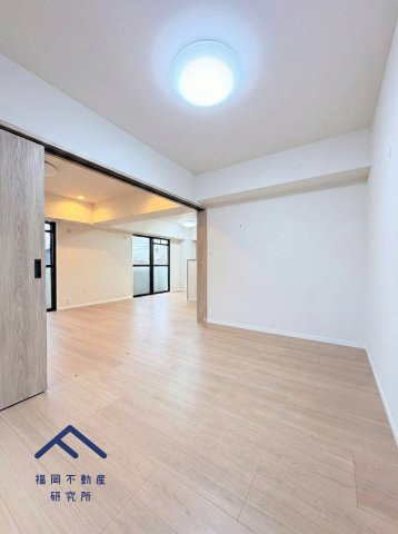 アムール和白３の居間・リビング