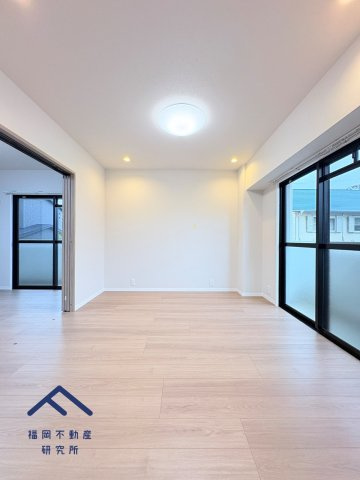 アムール和白３の洋室