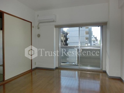 【居間・リビング】 | グリーンコート