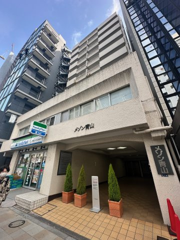 メゾン青山の外観