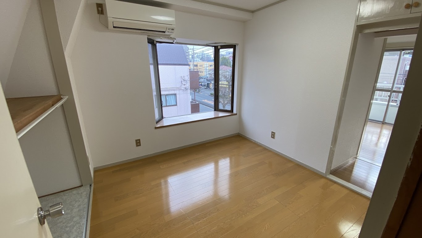 ターマ・サンゴ の居間・リビング