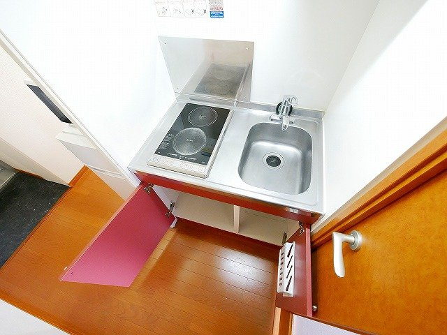 レオパレスゆとり　天理のキッチン|使いやすいキッチンです