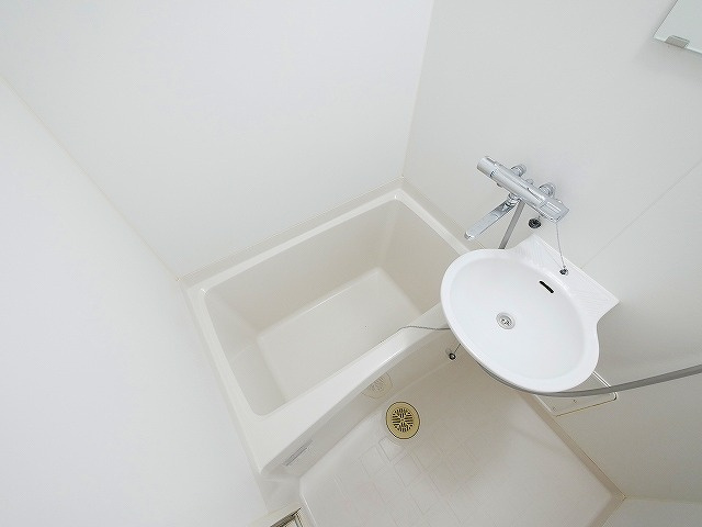 レオパレスゆとり　天理の浴室|お風呂です