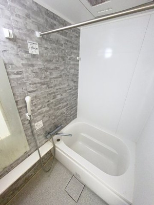 【浴室】 | サウンドメゾン武蔵小杉 | ※同建物ほかのお部屋の写真です。