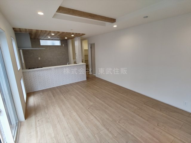 【居間・リビング】の画像