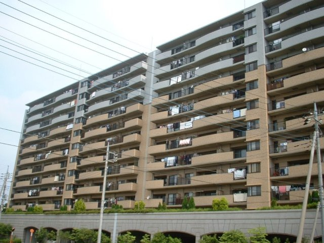 ルネ・グランテラスの外観