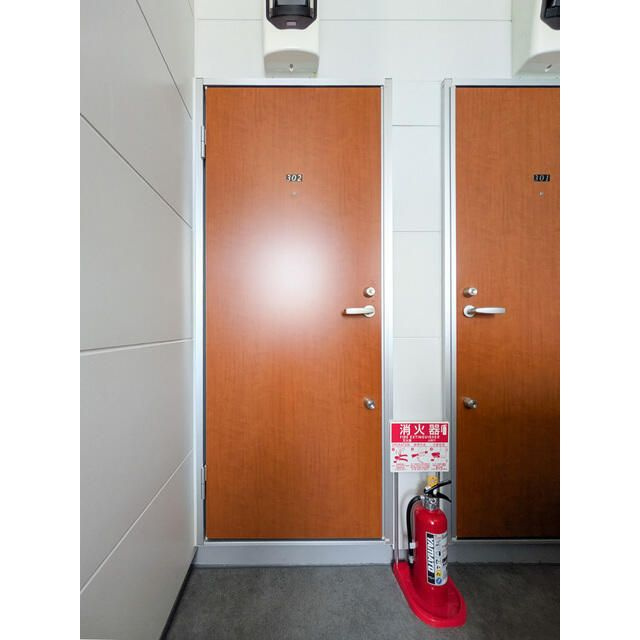 ＡＴＲＥＮ　ＤＥＵのエントランス