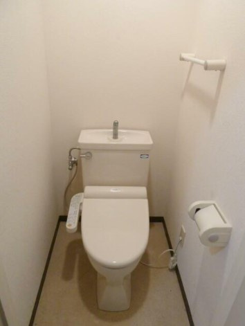 サングレース東府中のトイレ