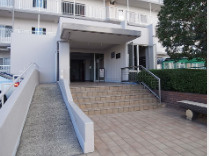 佐倉市　区分マンションのエントランス