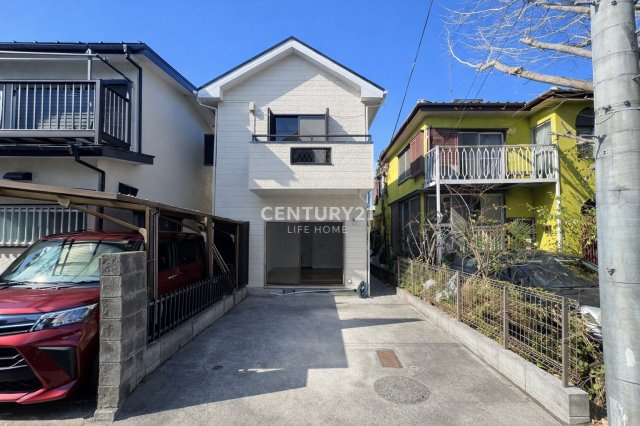 【外観】 | 小田急線「新百合ヶ丘」中古戸建 | 外観は落ち着いています