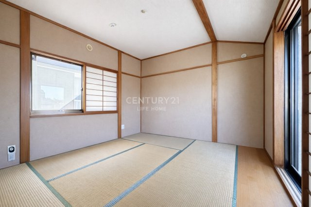 【和室】 | 小田急線「新百合ヶ丘」中古戸建 | 和室があれば客間としても活用できます