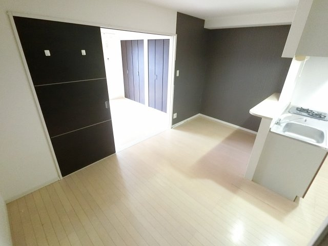 【居間・リビング】