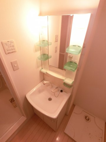 【独立洗面台】