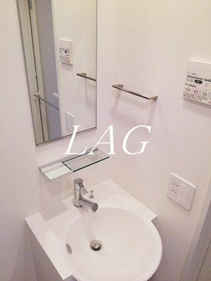 【洗面所】 | レガリス品川天王洲ベイサイドコート | 独立洗面台です。
