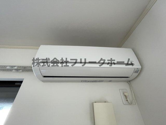 小金井市緑町５丁目のアパートのバルコニー