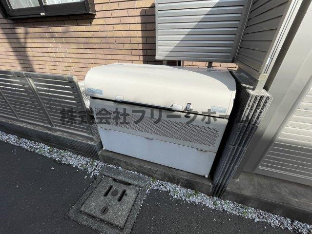 小金井市緑町５丁目のアパートの収納