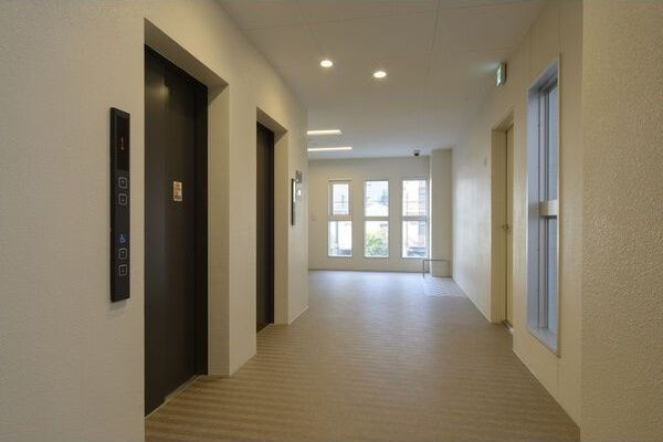 スプランディッド新大阪DUEのロビー