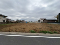 坂戸市塚越　建築条件なし売地　「若葉駅」徒歩30分　敷地90坪　【勝呂小学区】の画像