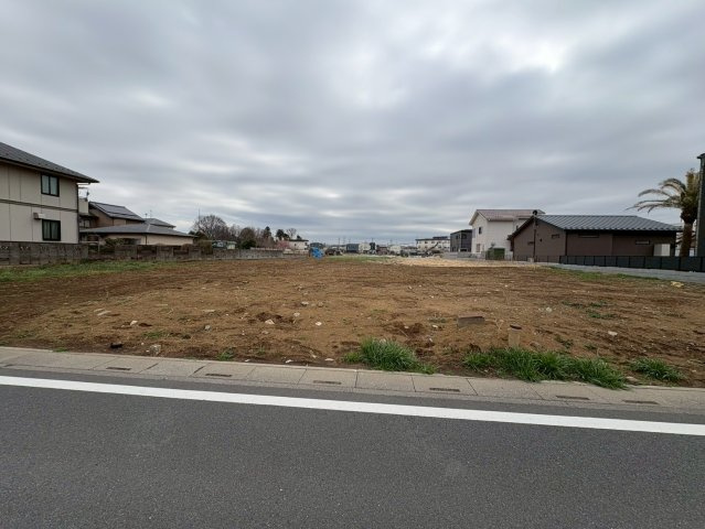 坂戸市塚越　建築条件なし売地　「若葉駅」徒歩30分　敷地90坪　【勝呂小学区】の外観