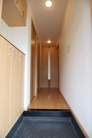 コーポ・サカシタＡ棟の玄関