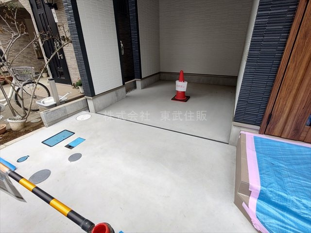 【駐車場】 | 川越市稲荷町　全１棟 | カースペース