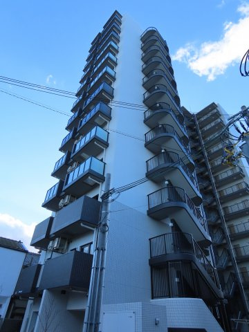 大阪市淀川区十三東４丁目の賃貸マンションの外観