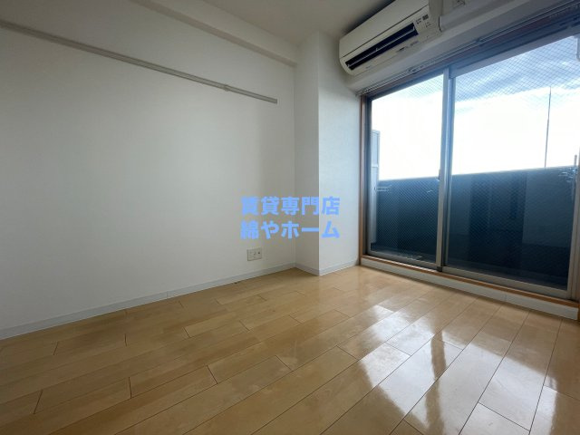 グランパシフィック花園北の居間・リビング|ゆったり過ごせる居間です