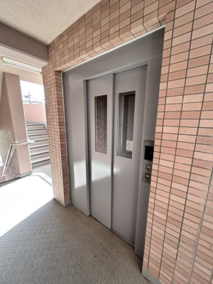 【ロビー】 | コリンデール