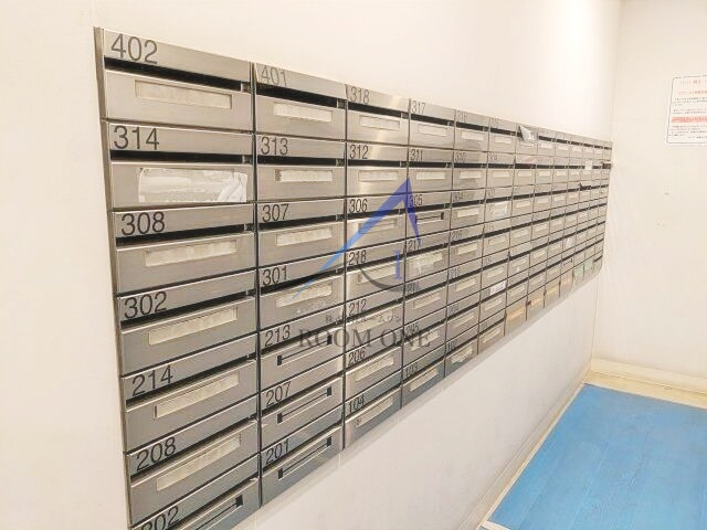 ガーデン板橋氷川町のその他共用部分|集合ポストです。