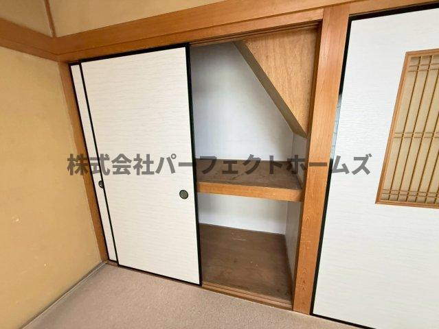 中宮西之町戸建　賃貸の収納|便利な収納スペースです