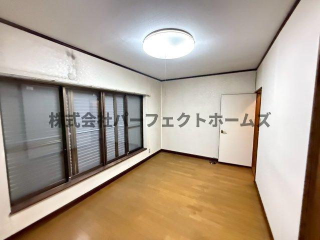 中宮西之町戸建　賃貸の洋室|広々とした洋室です