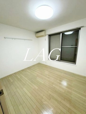 【居間・リビング】 | パインフォレスト | 洋室のお部屋です。