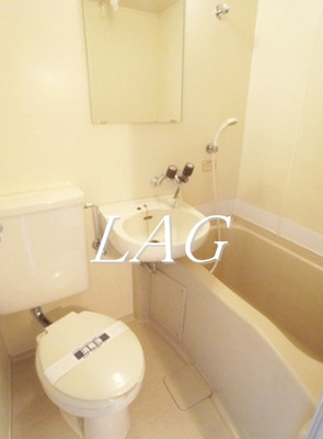 【浴室】 | メゾン・ド・ルージュ | お風呂です。