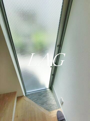 【玄関】 | ＳＵＶＡＣＯ羽田Ｅ棟 | 玄関です。